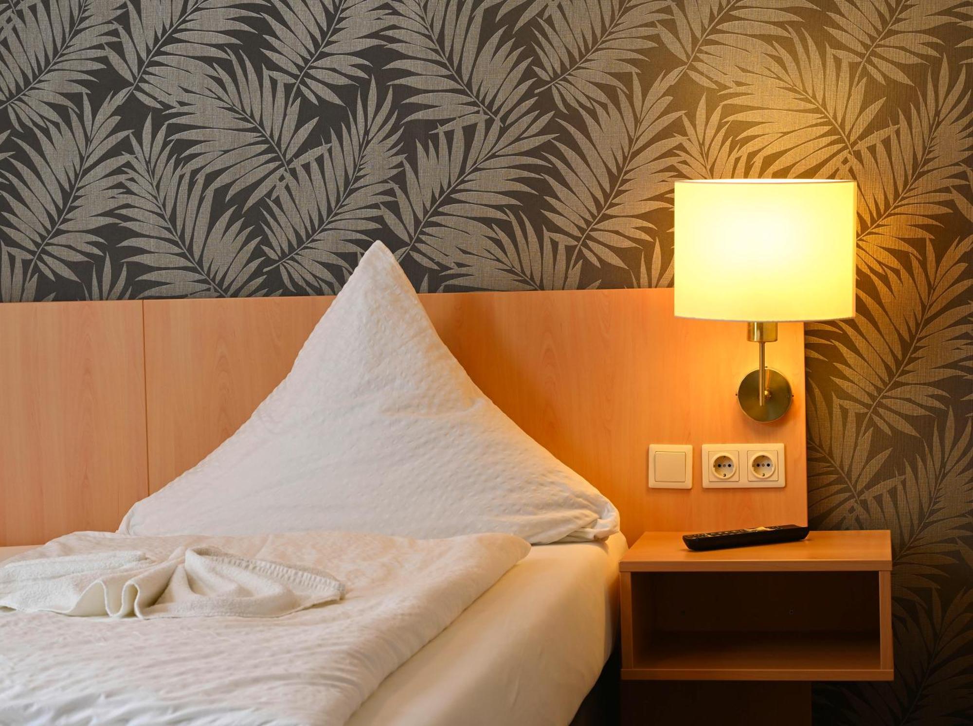 Hotel Kiekenstein Stahle Экстерьер фото